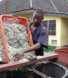Appui aux filières de recyclage des déchets plastique (2008-2010). Kinshasa